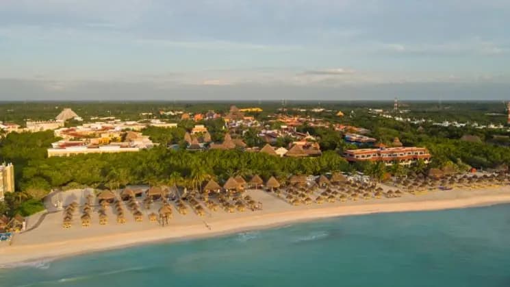 Playa del Carmen All Inclusive en Iberostar Selection Paraíso Lindo - Imagen 1